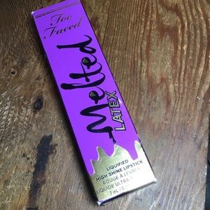 Too face melted latex lipstick In twilight zone